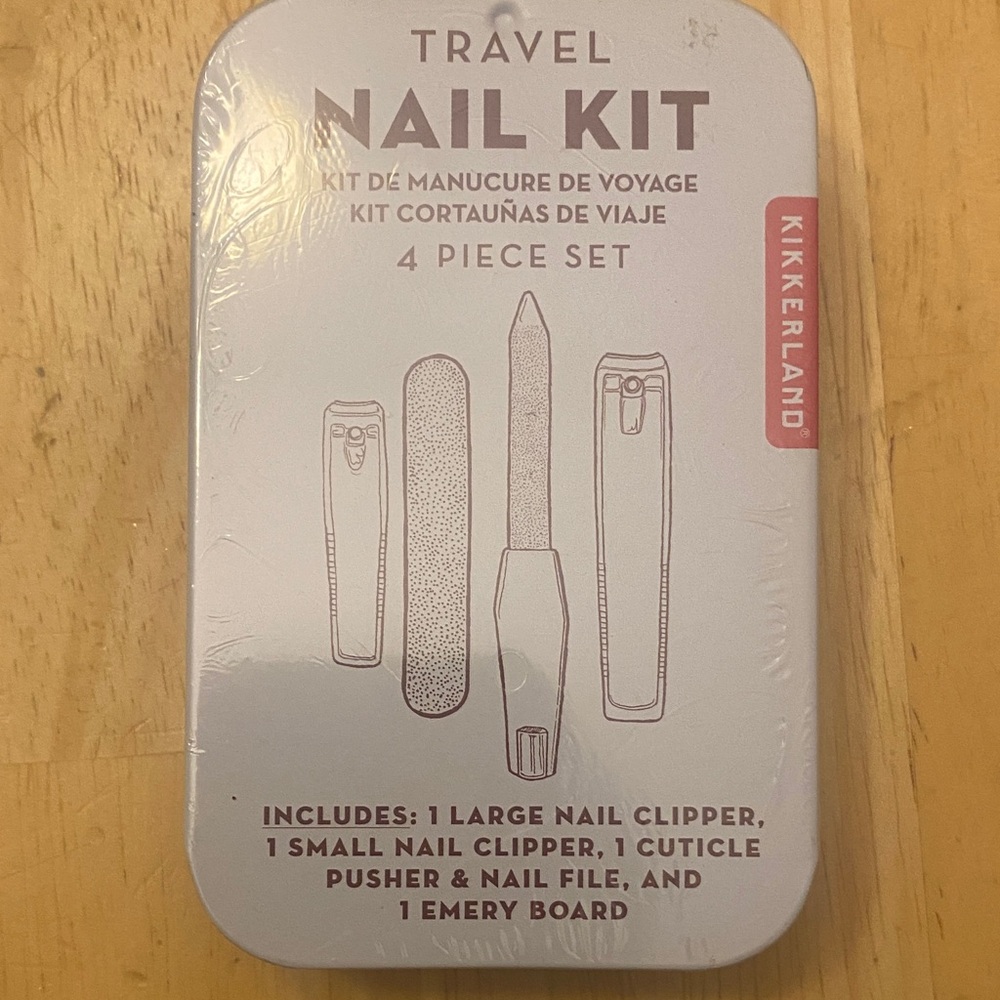 Kikkerland 4-Piece Travel Nail Kit in tin NWT with clippers, cuticle pusher more
